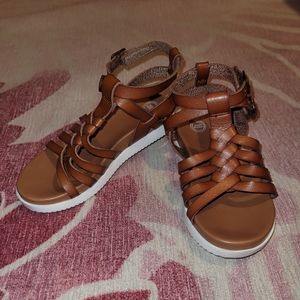 Wonder Nation Brown Sandal